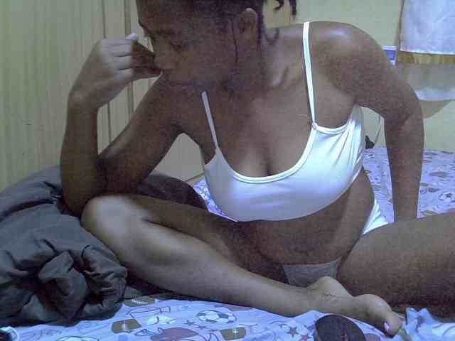 pretty-bianca webcam