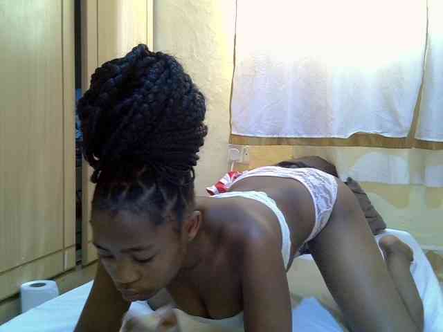 pretty-bianca webcam