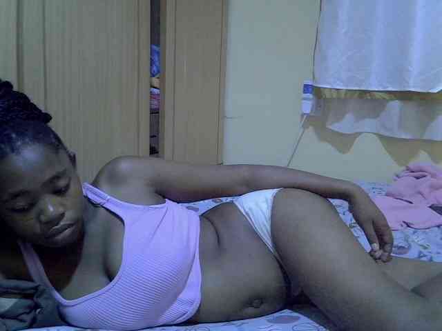 pretty-bianca webcam