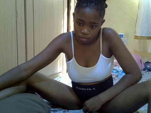 pretty-bianca webcam