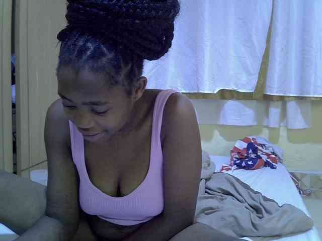 pretty-bianca webcam