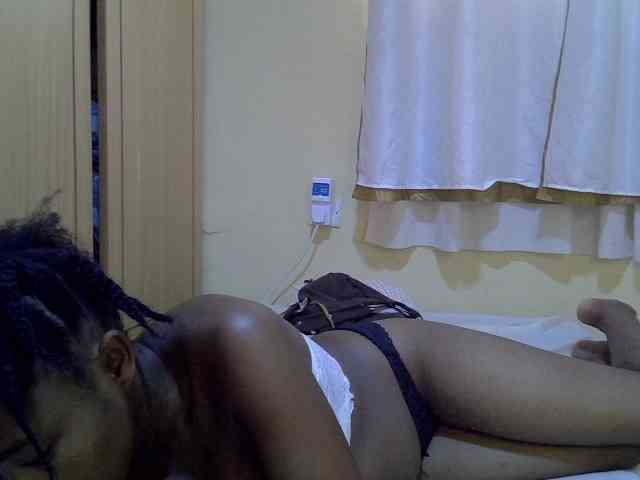 pretty-bianca webcam