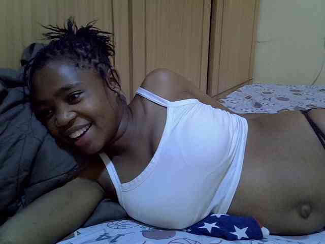 pretty-bianca webcam