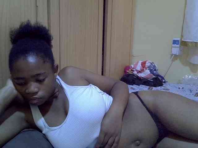 pretty-bianca webcam