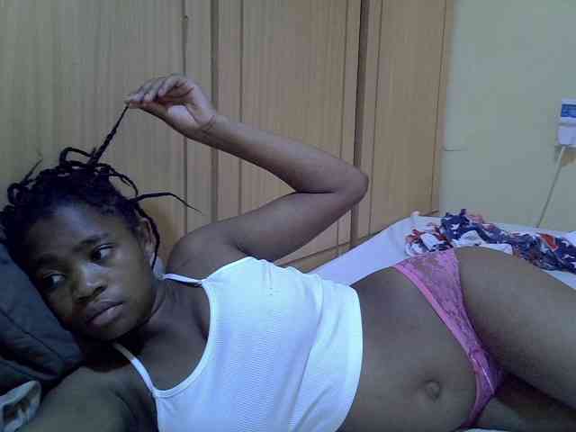 pretty-bianca webcam