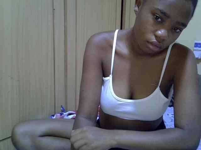 pretty-bianca webcam