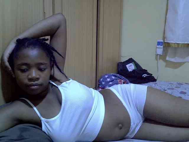 pretty-bianca Sex Cam Show
