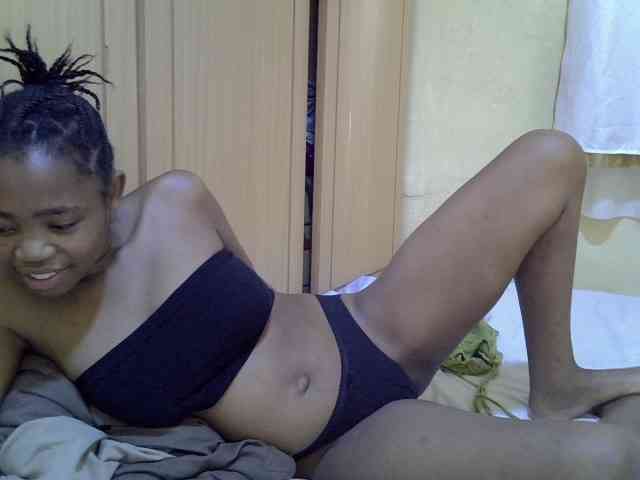 pretty-bianca webcam