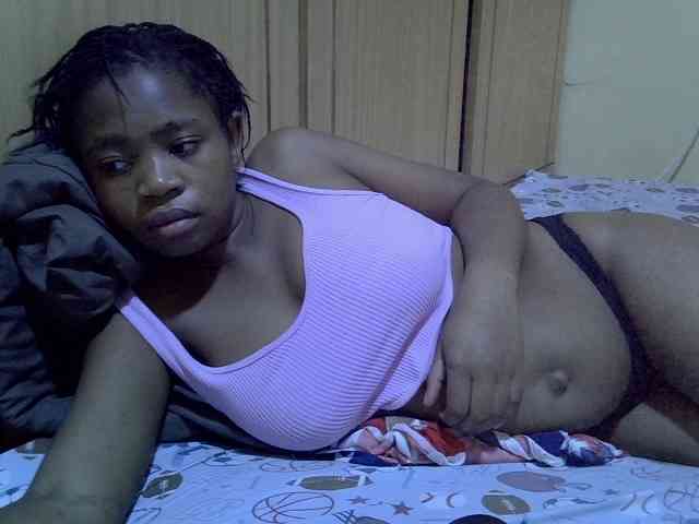pretty-bianca webcam