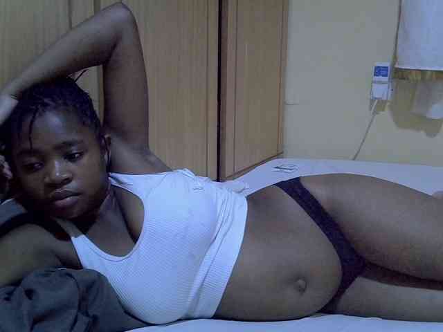 pretty-bianca webcam
