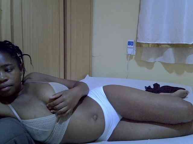 pretty-bianca webcam