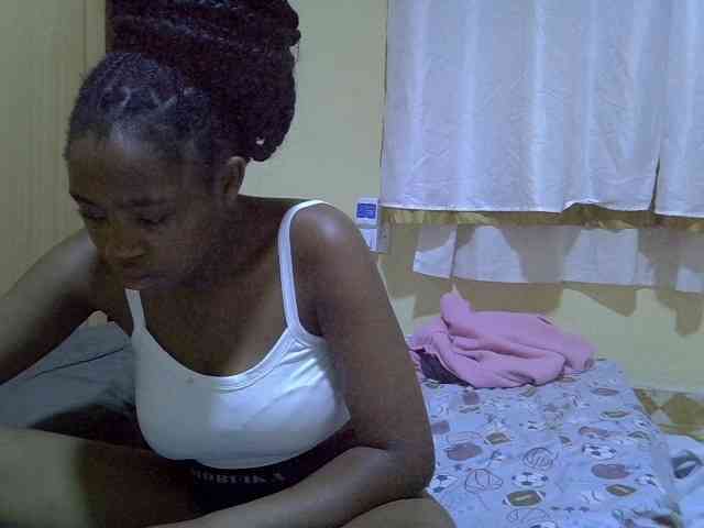 pretty-bianca webcam