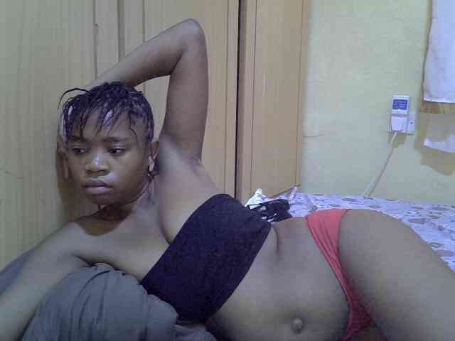 Model: pretty-bianca