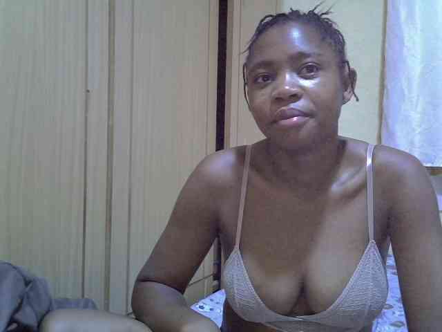 pretty-bianca webcam
