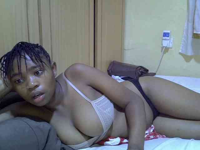 pretty-bianca webcam