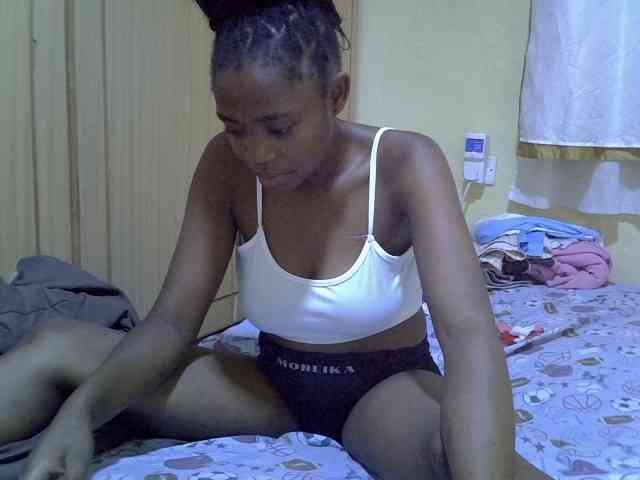 pretty-bianca webcam