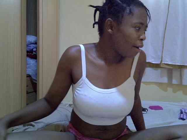 pretty-bianca webcam