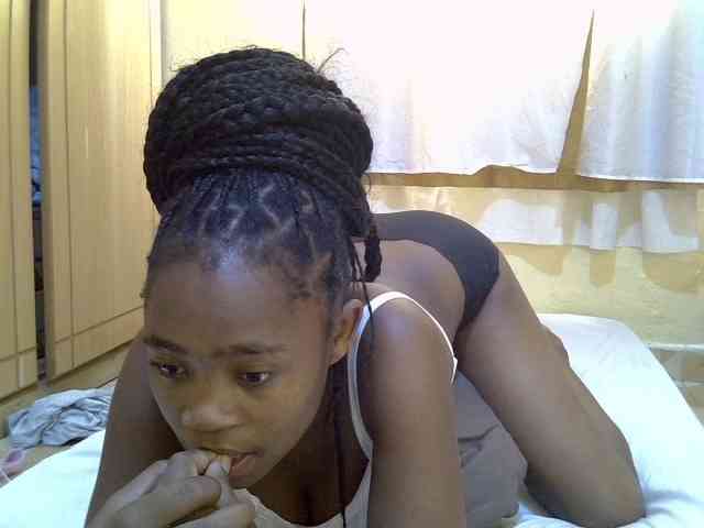 pretty-bianca webcam
