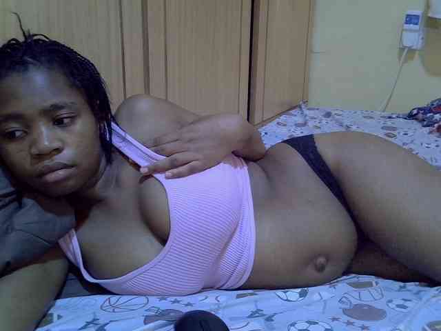 pretty-bianca webcam