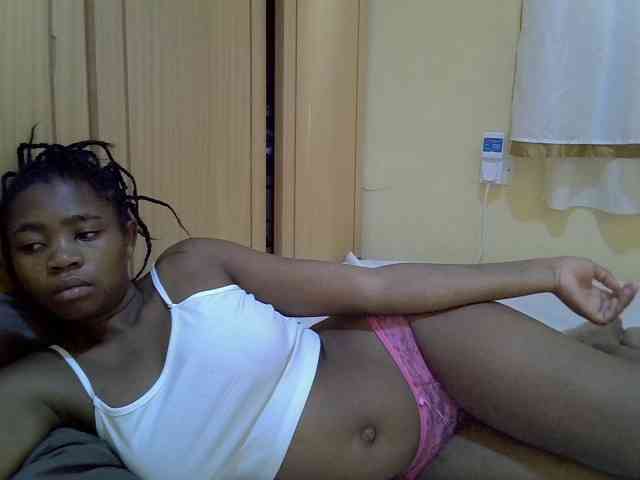 pretty-bianca webcam