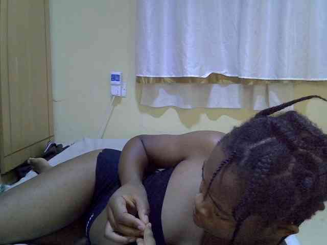 pretty-bianca webcam