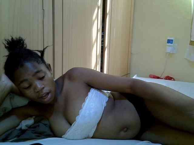 pretty-bianca webcam