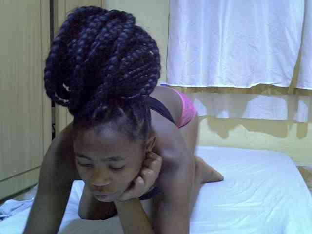 pretty-bianca webcam