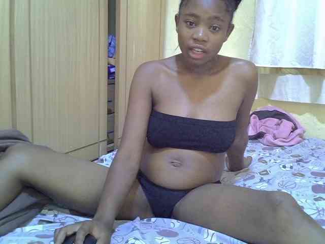 pretty-bianca webcam