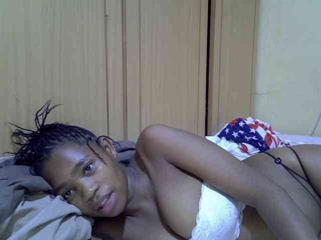 pretty-bianca webcam