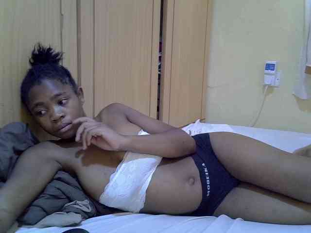 pretty-bianca webcam