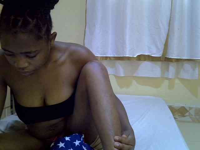 pretty-bianca webcam