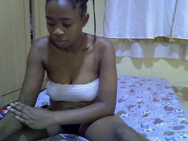 pretty-bianca webcam
