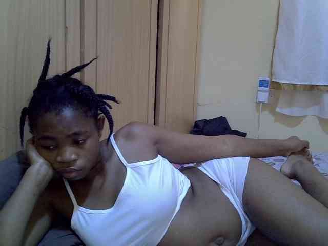 pretty-bianca webcam