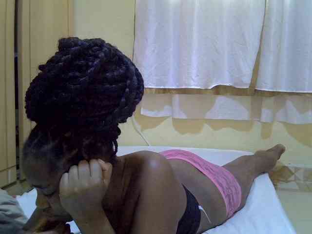 pretty-bianca webcam