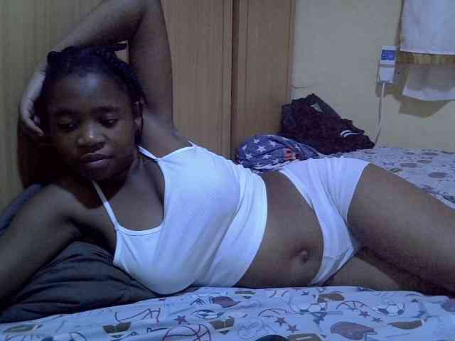 pretty-bianca webcam
