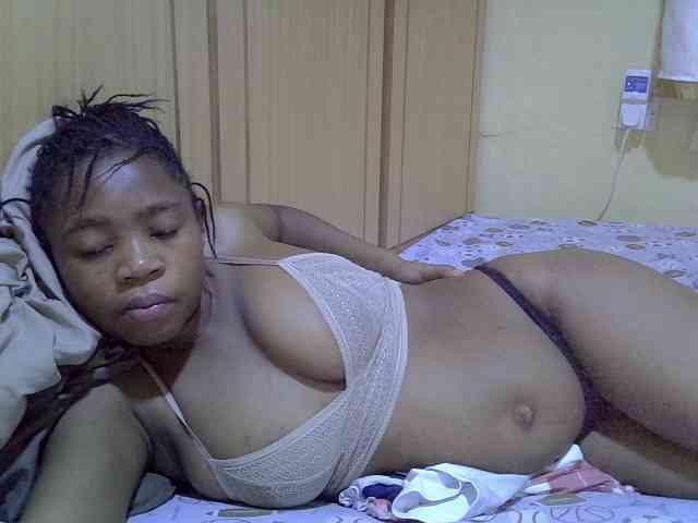 pretty-bianca webcam