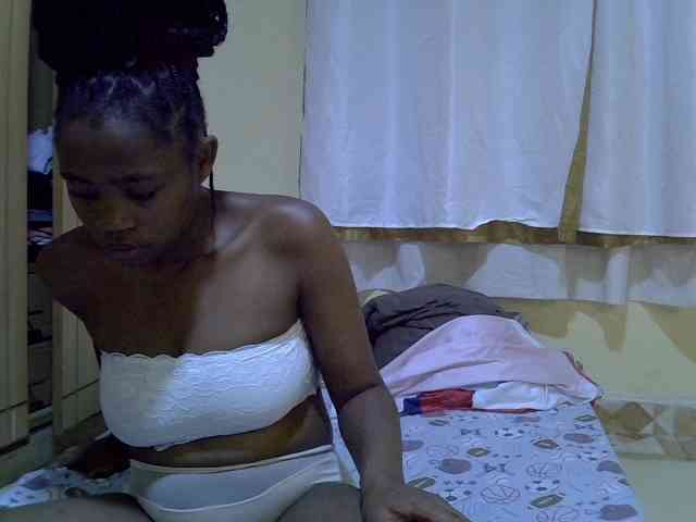 pretty-bianca webcam
