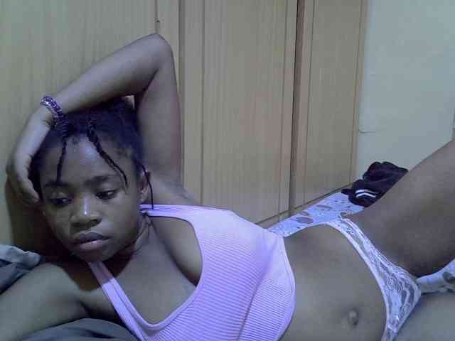 pretty-bianca webcam