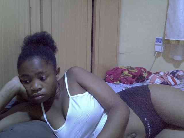 pretty-bianca webcam
