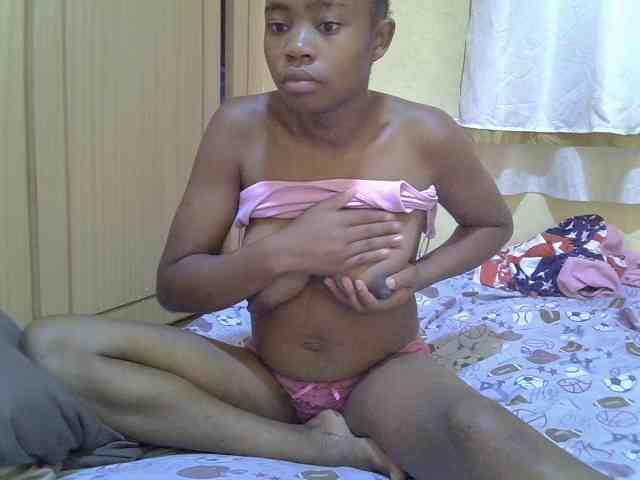 pretty-bianca webcam
