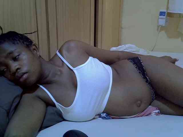 pretty-bianca webcam