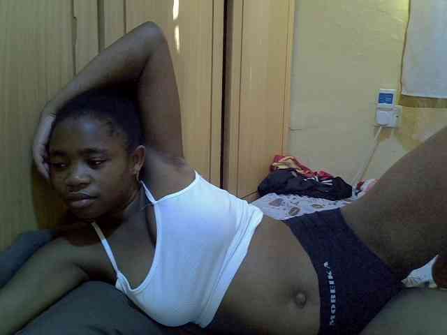 pretty-bianca webcam