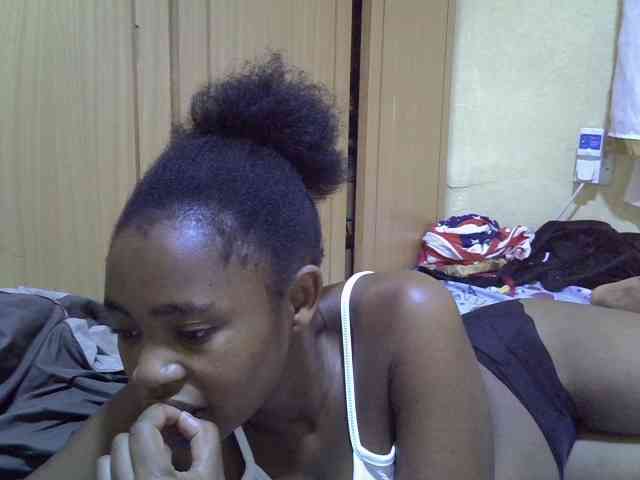 pretty-bianca webcam