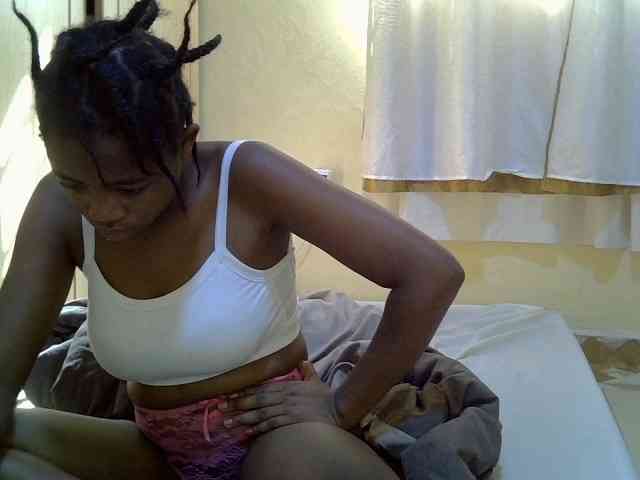 pretty-bianca webcam
