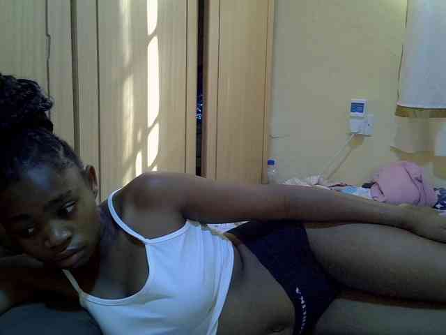 pretty-bianca webcam