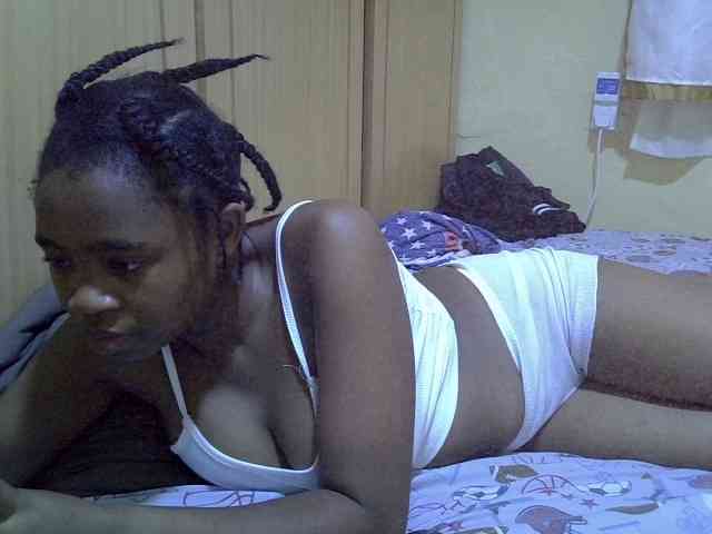 pretty-bianca webcam