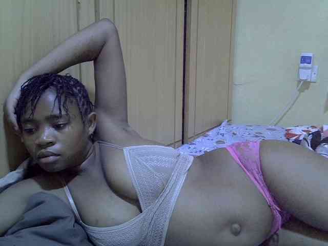 pretty-bianca webcam