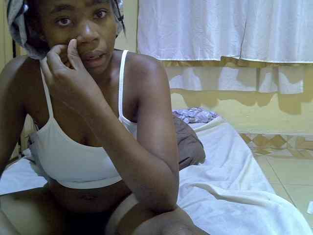 pretty-bianca webcam