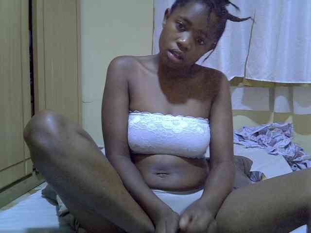 pretty-bianca webcam