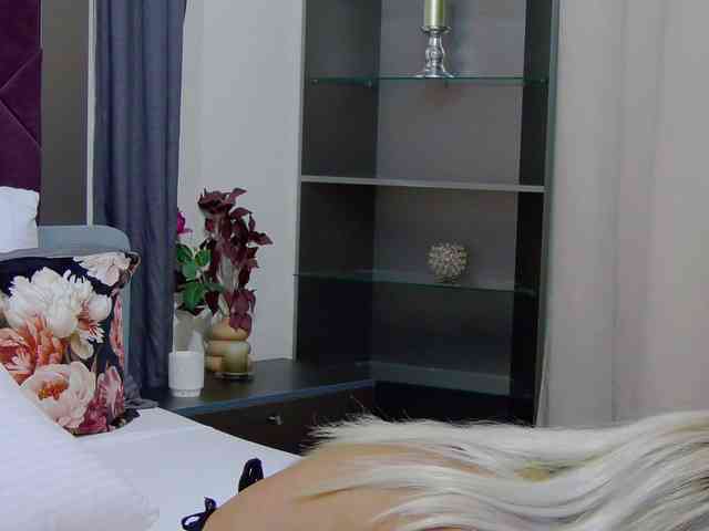 BriannaSpice webcam